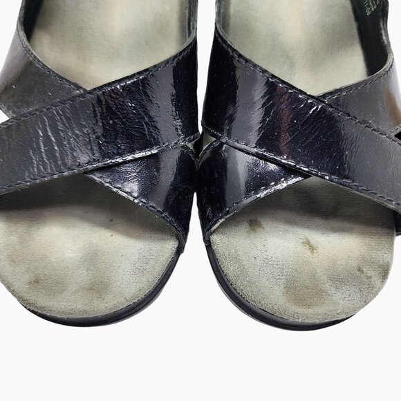 Dansko Womens size 8 Black Patent Leather Sandals block heel EU 38 - Picture 2 of 13